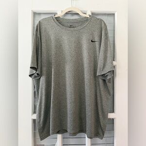 Nike Men’s 3XL Dri Fit Short Sleeve Gray Training T-Shirt